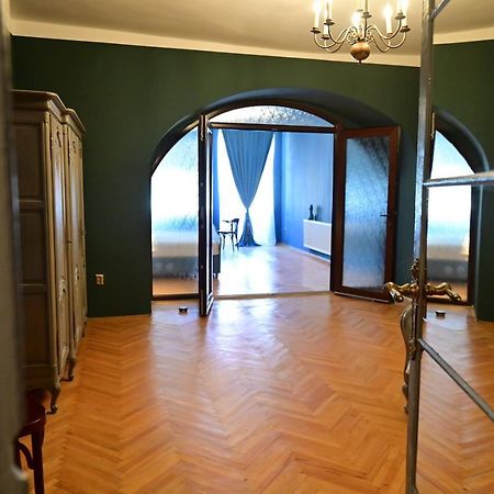 סיביו Lovely 2 Bedroom Apartment In Historic City Center מראה חיצוני תמונה