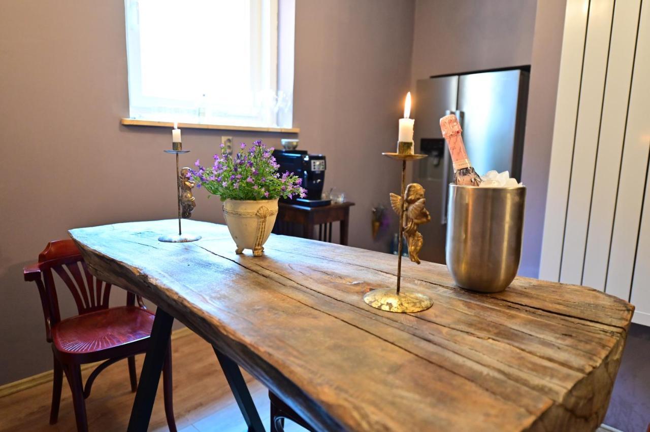 סיביו Lovely 2 Bedroom Apartment In Historic City Center מראה חיצוני תמונה