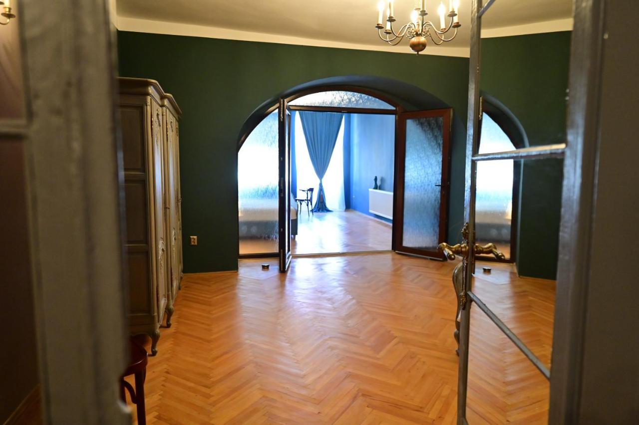 סיביו Lovely 2 Bedroom Apartment In Historic City Center מראה חיצוני תמונה